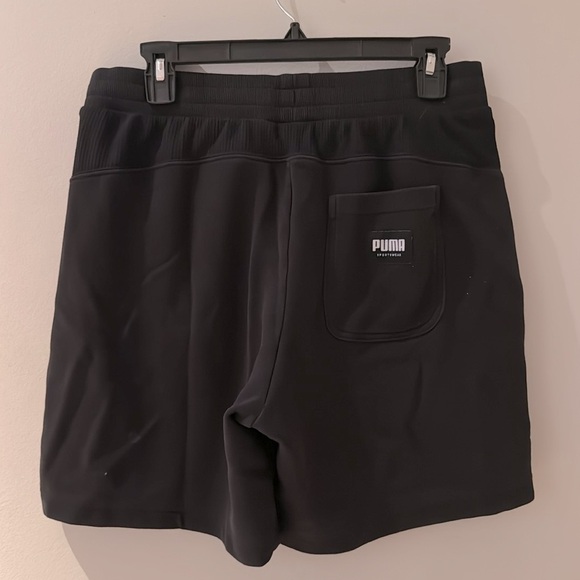 Puma Shorts - Picture 2 of 5
